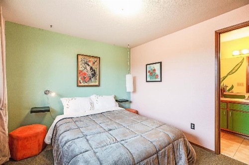 Dances With Waves Condo - image 10
