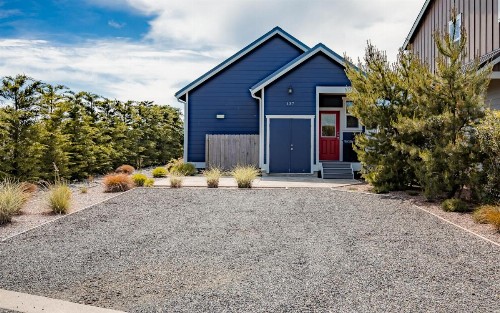 Starfish Cottage - Oyhut Bay Seaside Village - image 2
