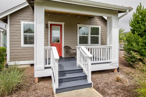 Beach Please! - Oyhut Bay Seaside Village - image 16