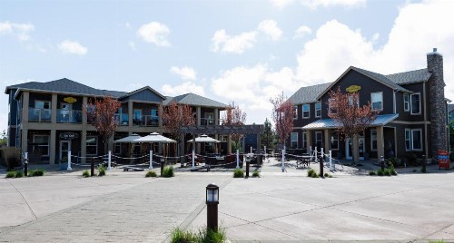 Beach Please! - Oyhut Bay Seaside Village - image 8