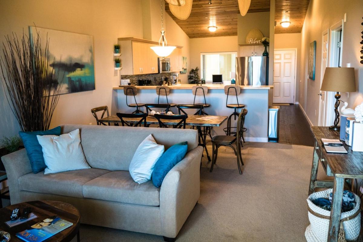 Siren`s Serenity Condo - Oyhut Bay Seaside Village - main image