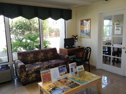 Days Inn by Wyndham Oceanside - image 28