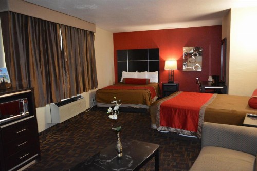 Harbor Inn & Suites Oceanside - image 17