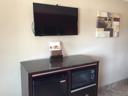 Harbor Inn & Suites Oceanside - image 29