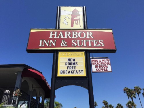 Harbor Inn & Suites Oceanside - image 37
