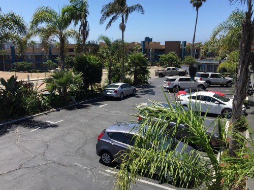 Harbor Inn & Suites Oceanside - image 5