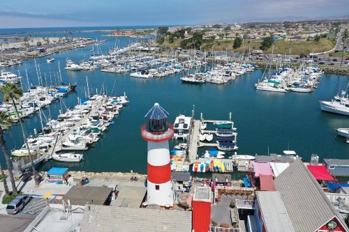 Holiday Inn Oceanside Marina Camp Pendleton an IHG Hotel - image 13