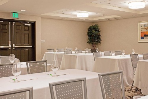 Holiday Inn Oceanside Marina Camp Pendleton an IHG Hotel - image 37