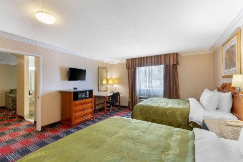 Quality Inn & Suites Oceanside Near Camp Pendleton - image 13