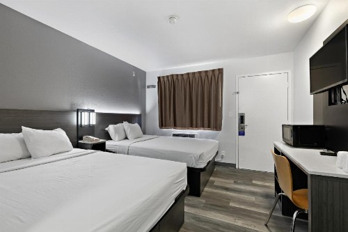 Motel 6-Oceanside CA - image 20