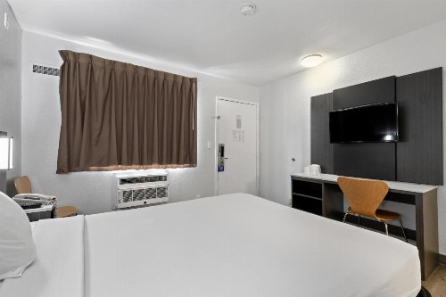 Motel 6-Oceanside CA - image 32