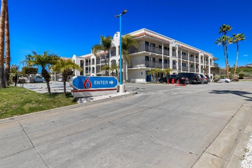 Motel 6-Oceanside CA - image 5
