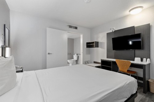 Motel 6-Oceanside CA - image 9