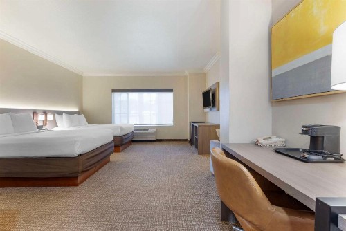 Comfort Suites Oceanside Camp Pendleton Area - image 28