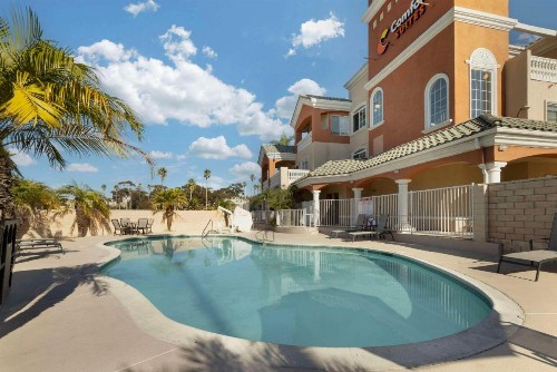 Comfort Suites Oceanside Camp Pendleton Area - image 34