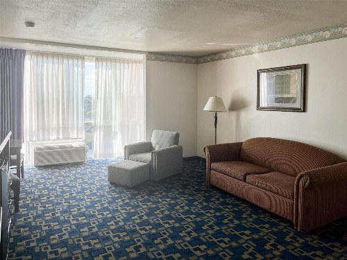 Rodeway Inn Oceanside Marina - image 16