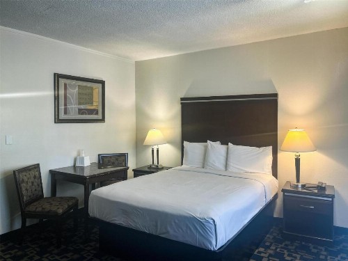 Rodeway Inn Oceanside Marina - image 18