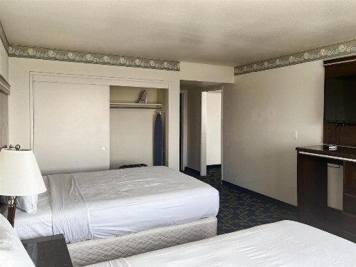Rodeway Inn Oceanside Marina - image 28