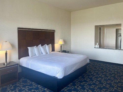 Rodeway Inn Oceanside Marina - image 36
