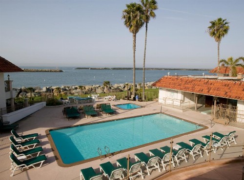 Oceanside Marina Suites - A Waterfront Hotel - image 11