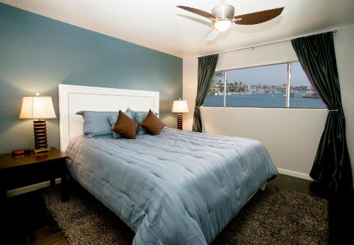 Oceanside Marina Suites - A Waterfront Hotel - image 2