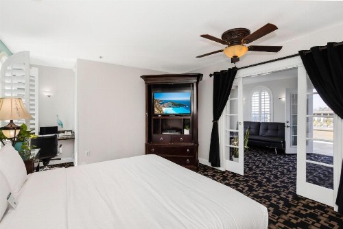 La Quinta Inn by Wyndham San Diego Oceanside - image 12