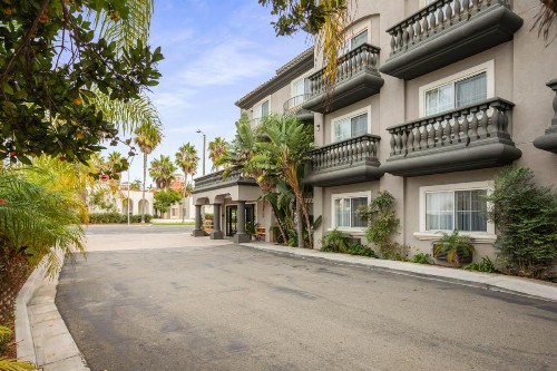 La Quinta Inn by Wyndham San Diego Oceanside - image 21