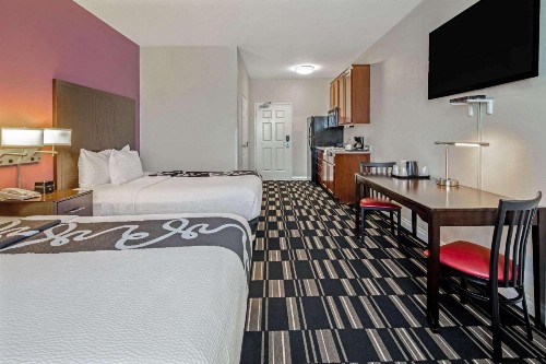 La Quinta Inn by Wyndham San Diego Oceanside - image 25