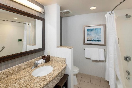 Courtyard by Marriott San Diego Oceanside - image 22