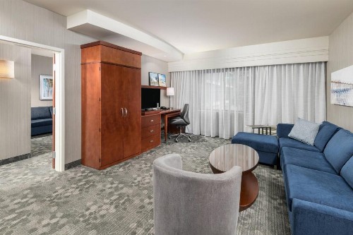 Courtyard by Marriott San Diego Oceanside - image 29