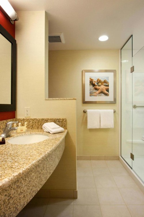 Courtyard by Marriott San Diego Oceanside - image 43
