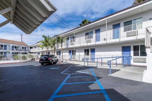 Motel 6-Oceanside CA Marina - image 24