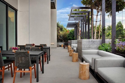 SpringHill Suites by Marriott San Diego Oceanside/Downtown - image 12