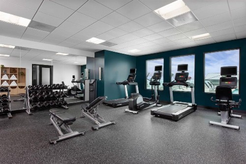 SpringHill Suites by Marriott San Diego Oceanside/Downtown - image 24