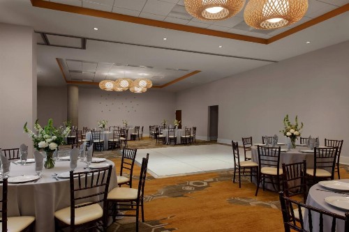 SpringHill Suites by Marriott San Diego Oceanside/Downtown - image 30