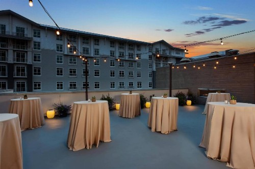 SpringHill Suites by Marriott San Diego Oceanside/Downtown - image 32