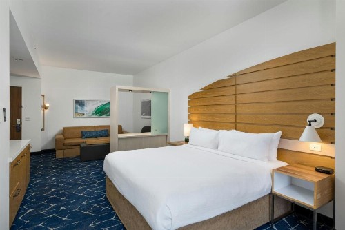 SpringHill Suites by Marriott San Diego Oceanside/Downtown - image 34