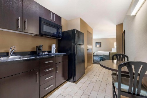 Best Western Plus Oceanside Palms - image 10