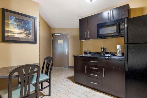 Best Western Plus Oceanside Palms - image 19