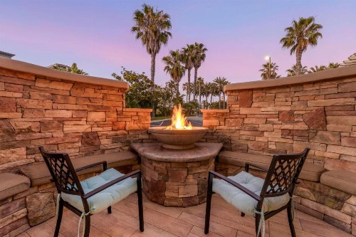 Best Western Plus Oceanside Palms - image 29