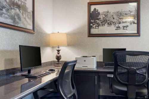 Best Western Plus Oceanside Palms - image 34
