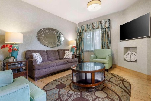 Best Western Plus Oceanside Palms - image 35