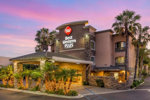 Best Western Plus Oceanside Palms - image 36