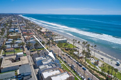 Ocean View with Large Balcony Air Conditioned - image 25