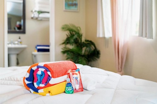 Oceanside Rocks Family Vacation Home - image 42