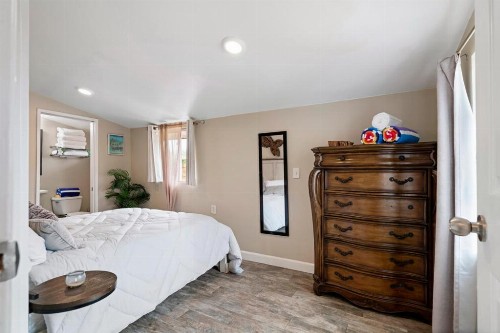 Oceanside Rocks Family Vacation Home - image 6