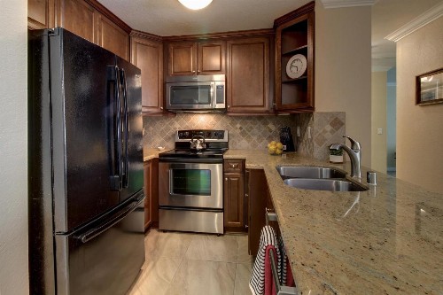 North Coast Village Retreat - image 9