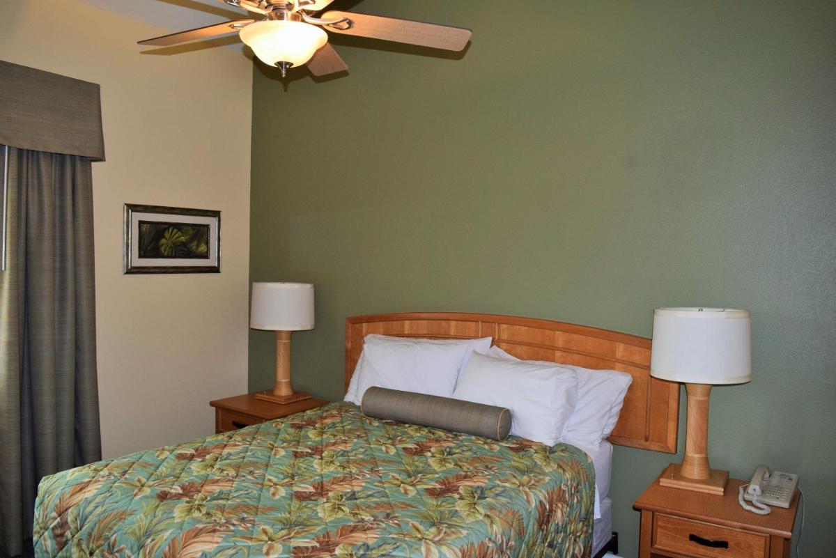Multi Resorts at Aquamarine Villas - image 6