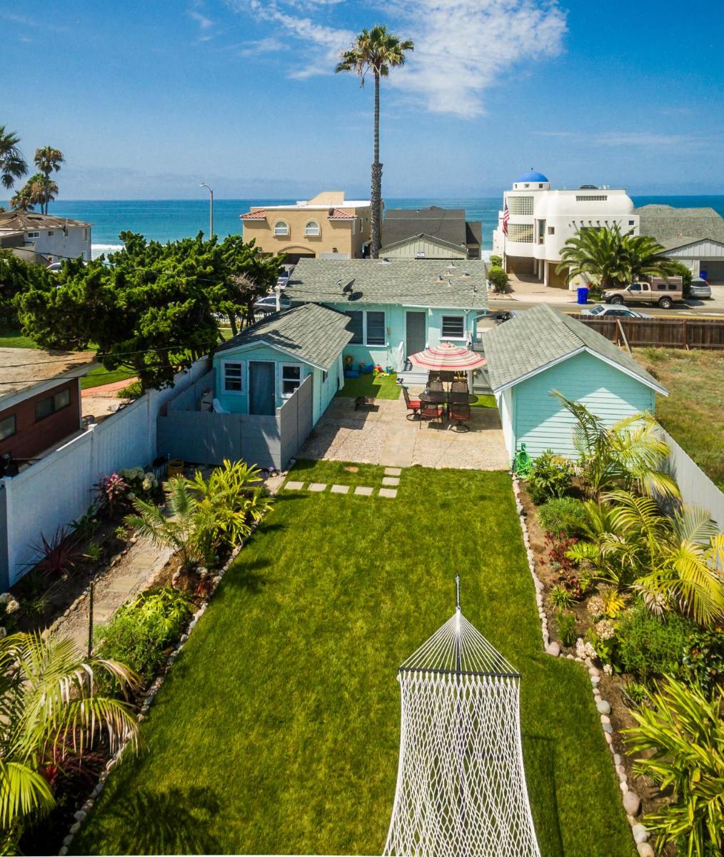 Pacific Bungalow & Tiny House - main image