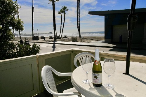 A19 - Surf Shack - image 3